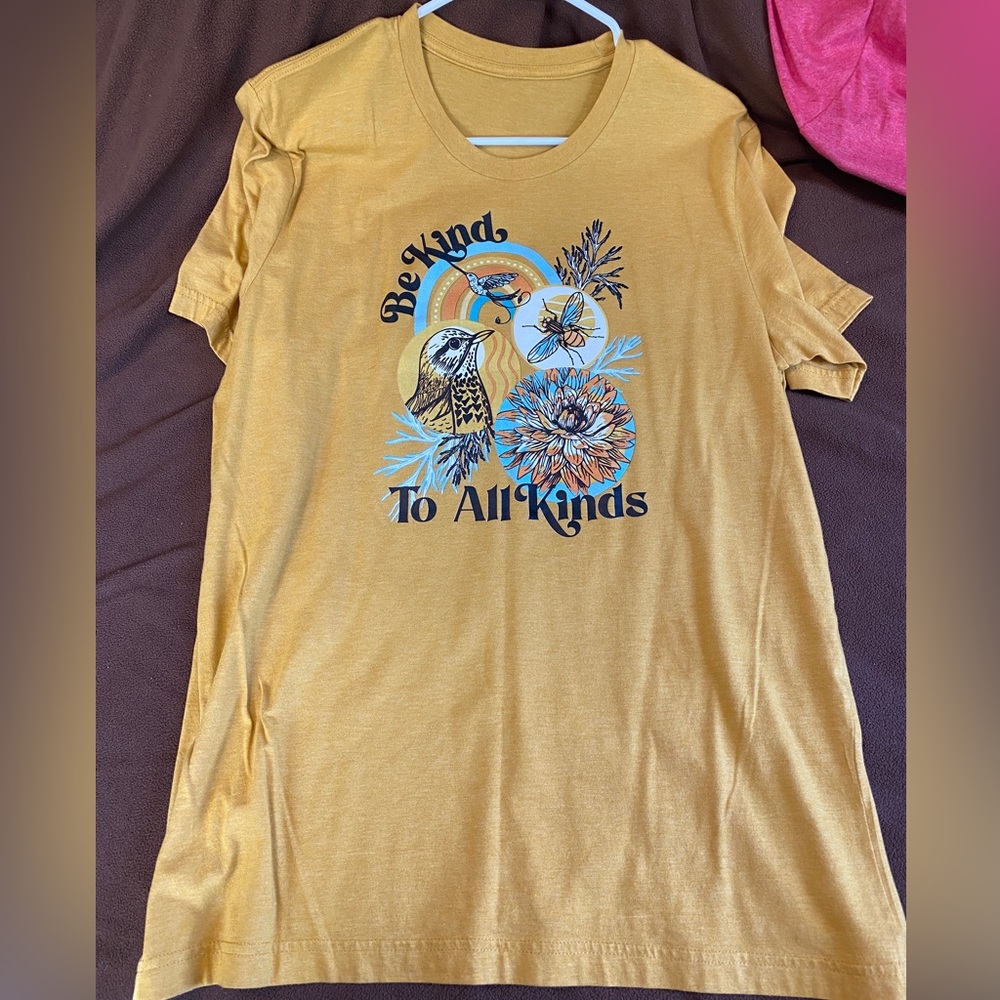 Women’s shirt